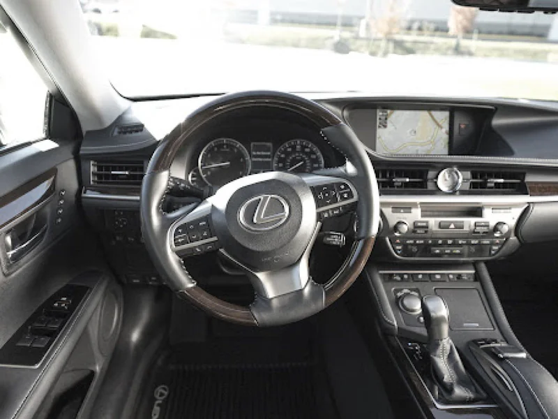 2018 Lexus Es350 10