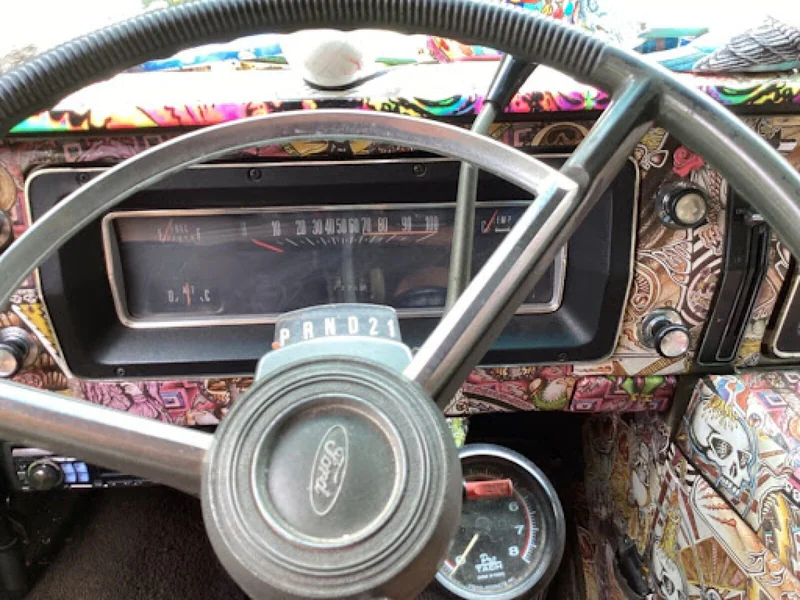 1969 Ford Club Wagon 9