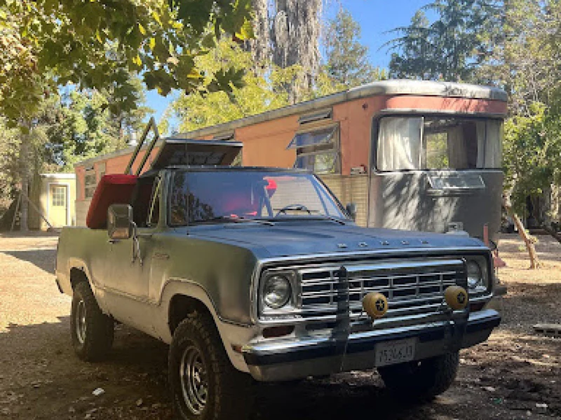 1974 Dodge Ramcharger 4