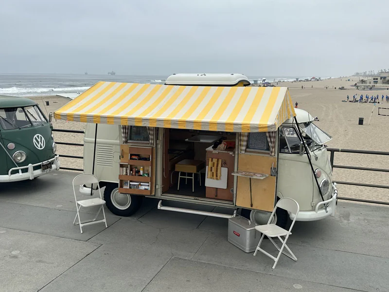 1967 Volkswagen Westfalia Bus 10