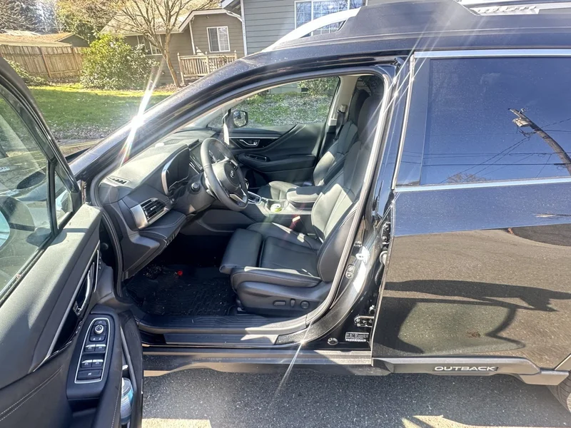 2024 Subaru Outback touring XT