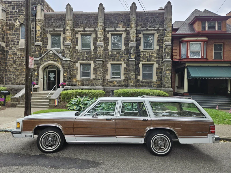 1990 Mercury Colony Park LS 4