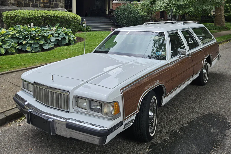 1990 Mercury Colony Park LS 5
