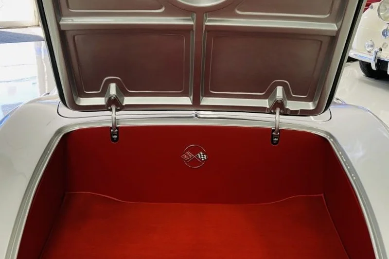 1962 Chevrolet Roadster Roadster 15