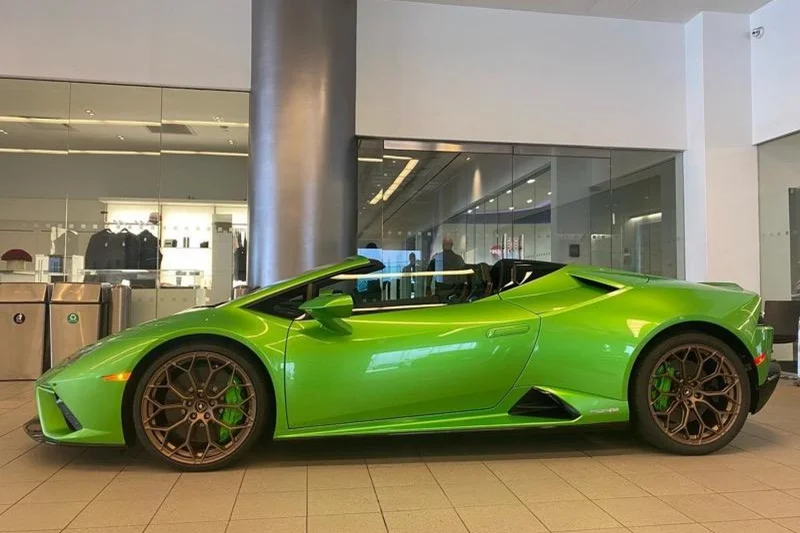 2022 Lamborghini Huracan EVO Spyder RWD