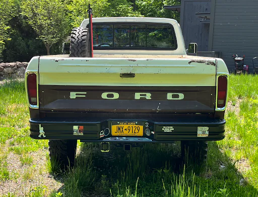 1975 Ford F250 Pickup 6