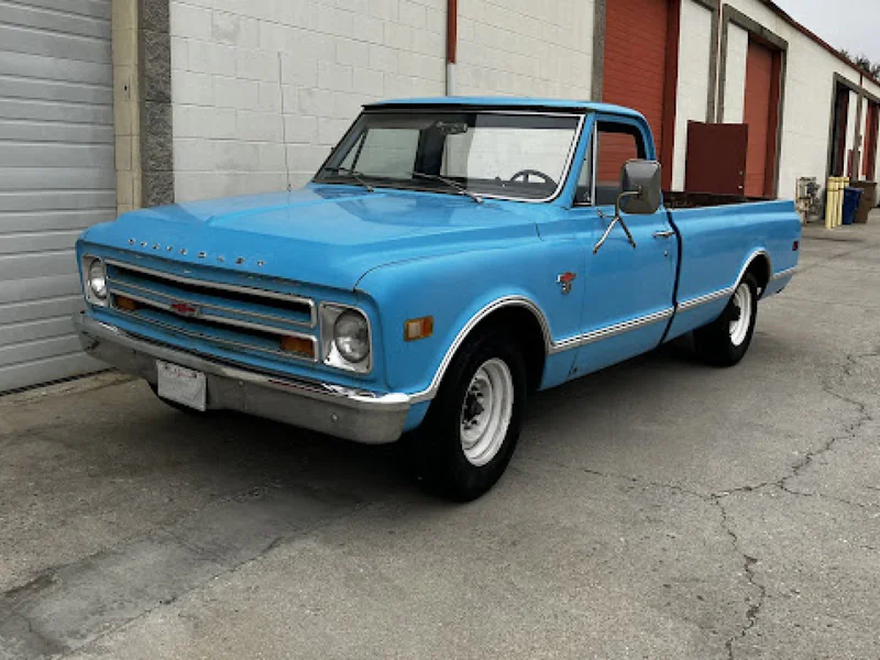 1968 Chevrolet C 20 2