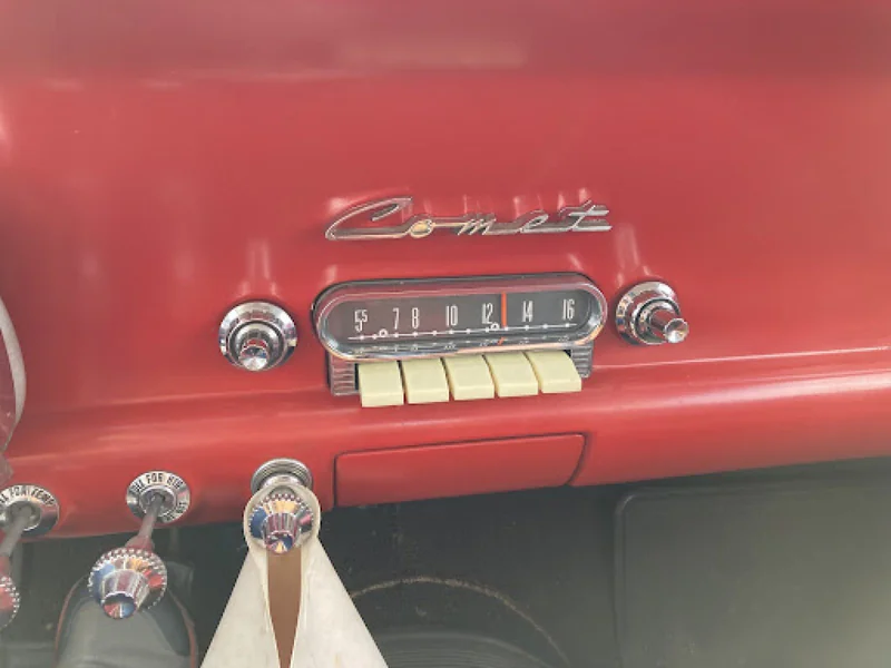 1960 Mercury Comet 9