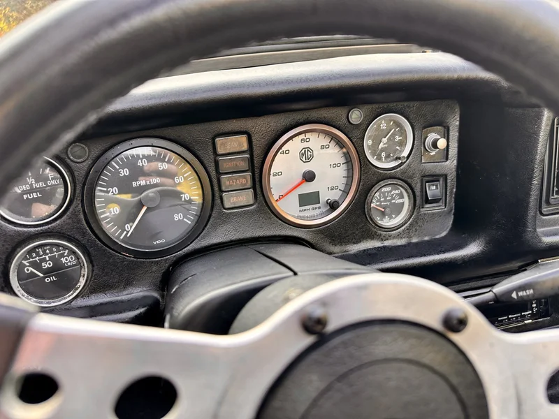 1972 MG B NA 14