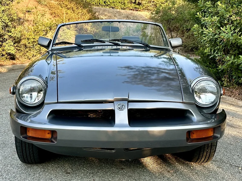 1972 MG B NA 16