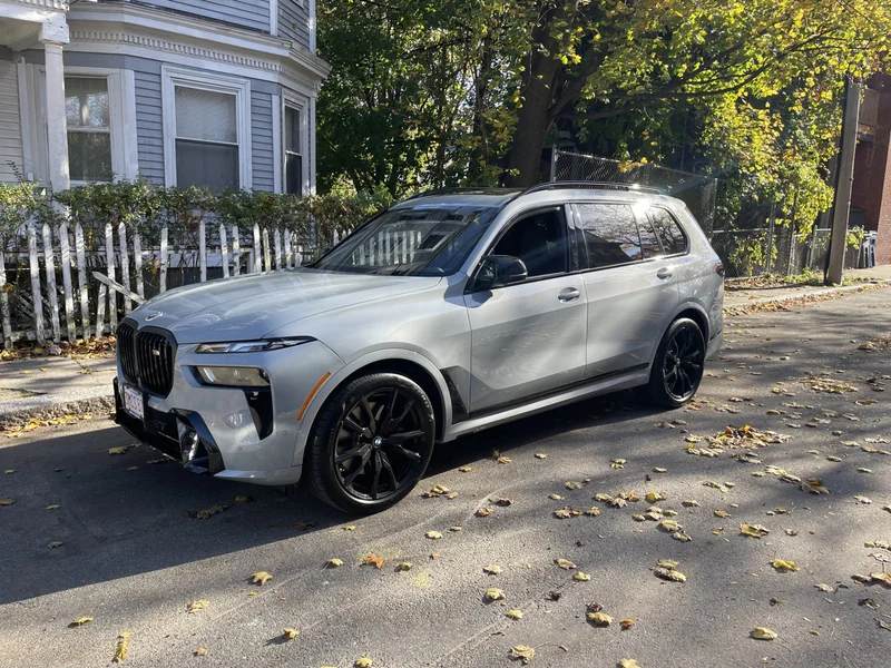 2023 BMW X7M60i M60i 2