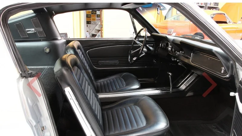 1966 Ford Mustang Fastback 3