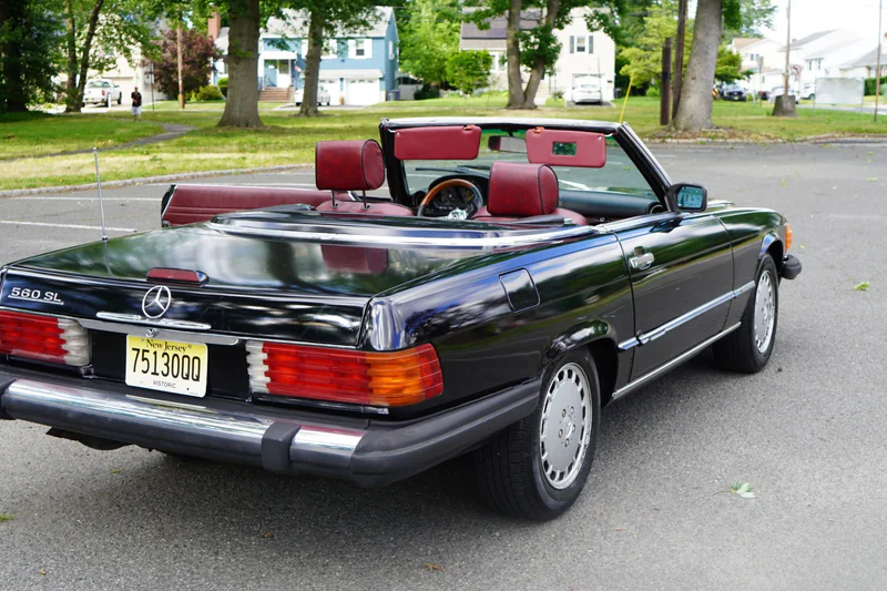 1988 Mercedes-Benz 560SL