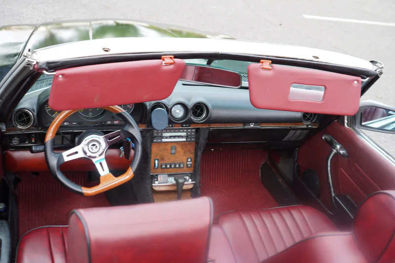 1988 Mercedes-Benz 560SL