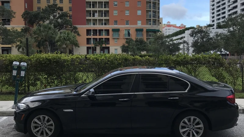 2014 BMW 528i Automatic 1