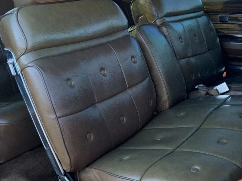 1972 Oldsmobile Toronado Base 15