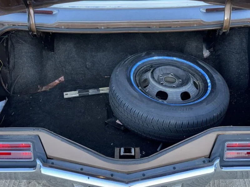1972 Oldsmobile Toronado Base 19