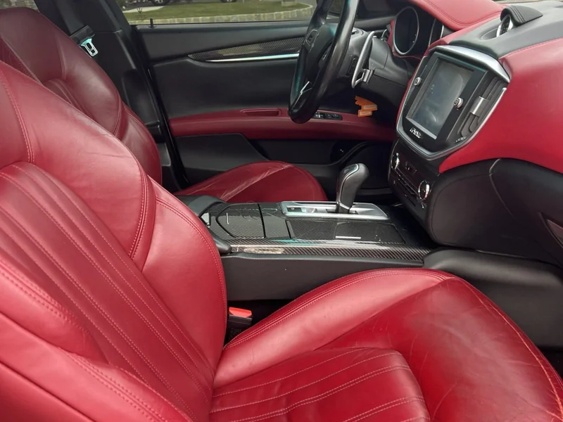 2014 Maserati Ghibli SQ4 11