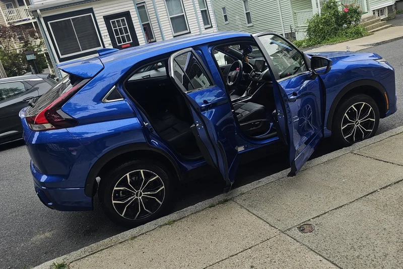 2024 Mitsubishi Eclipse cross Base 2
