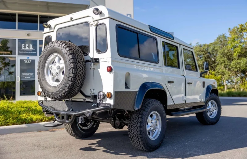 1993 Land Rover Defender 110