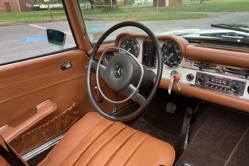 1970 Mercedes-Benz 280SL