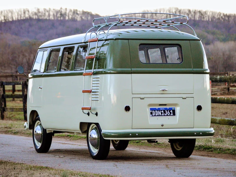 1961 Volkswagen Type 2 - 11 Window 7