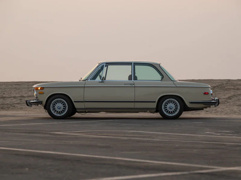 1973 BMW 2002 Base 9