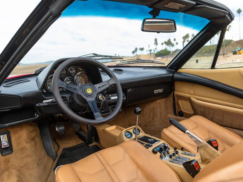 1982 Ferrari 308 GTSi Base 4