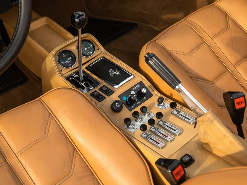 1982 Ferrari 308 GTSi Base 6