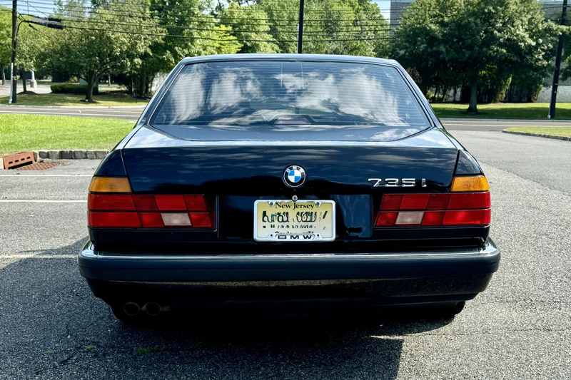 1992 BMW 735i Base 21