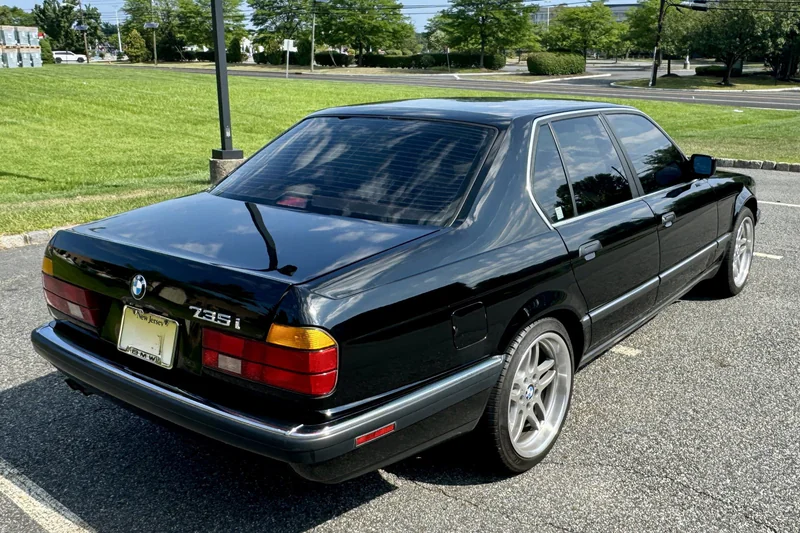 1992 BMW 735i Base 22