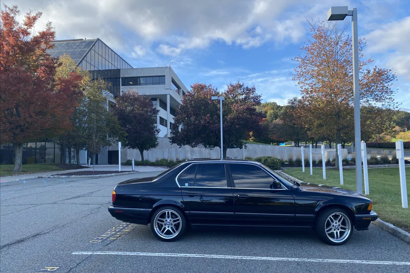 1992 BMW 735i Base 23