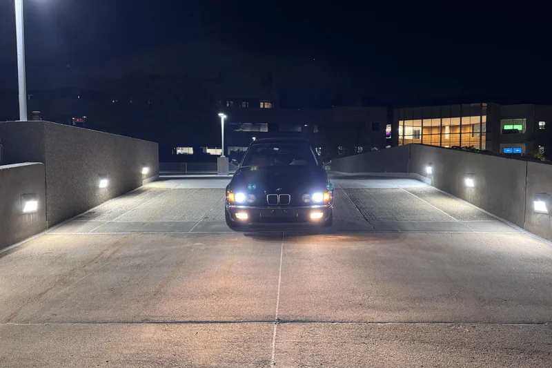 1992 BMW 735i