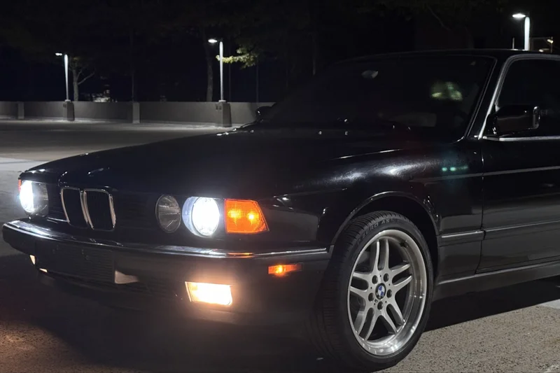 1992 BMW 735i Base 24