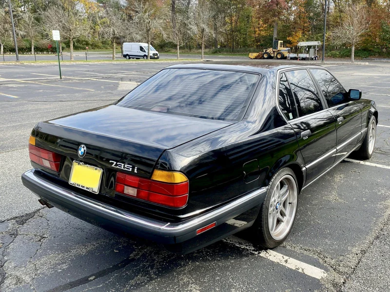 1992 BMW 735i Base 17