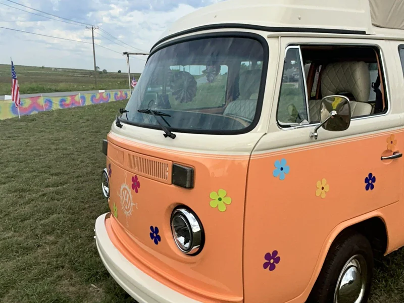 1974 Volkswagen Bus Camper Top (Westy) 10