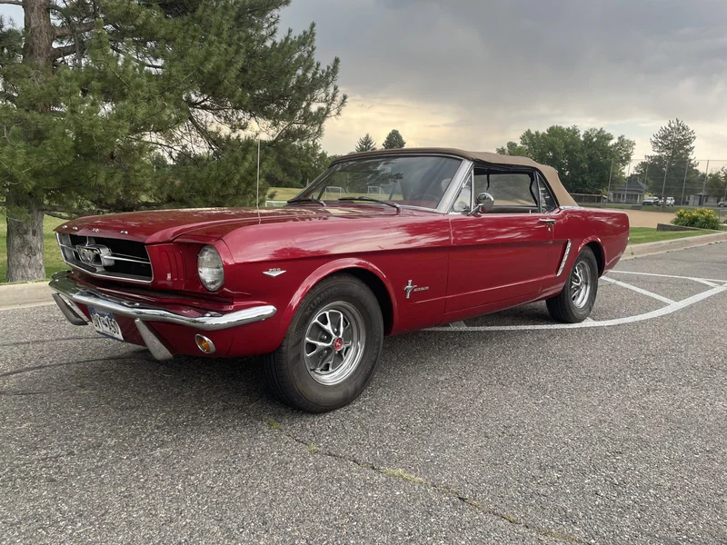 1965 Ford Mustang Base 3