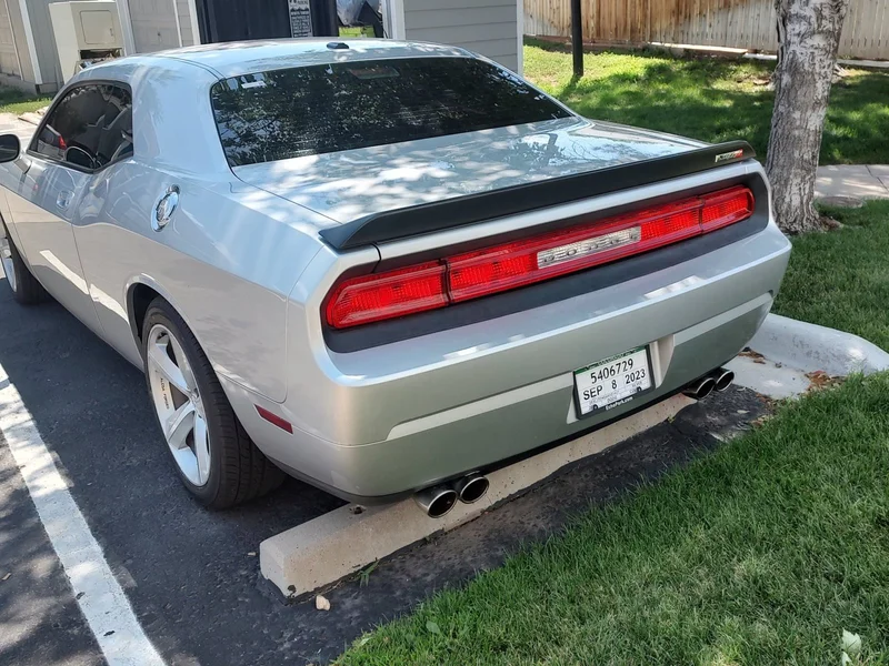 2010 Dodge Challenger SRT-8 3
