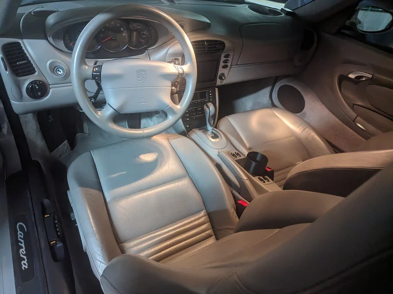 2001 Porsche 911 Carrera 5
