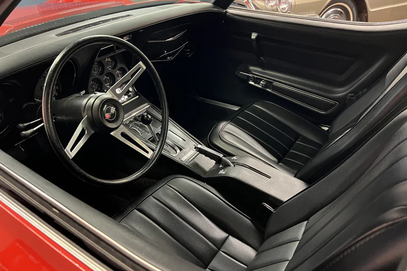 1974 Chevrolet Corvette Base 8