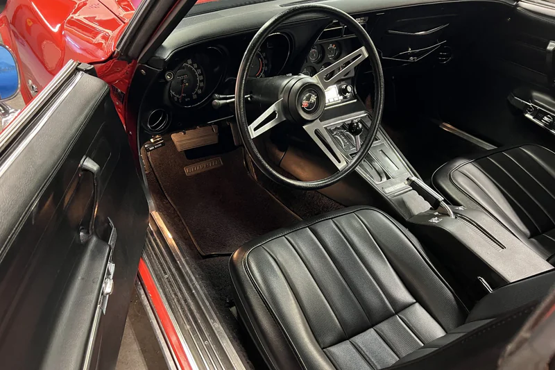 1974 Chevrolet Corvette Base 9