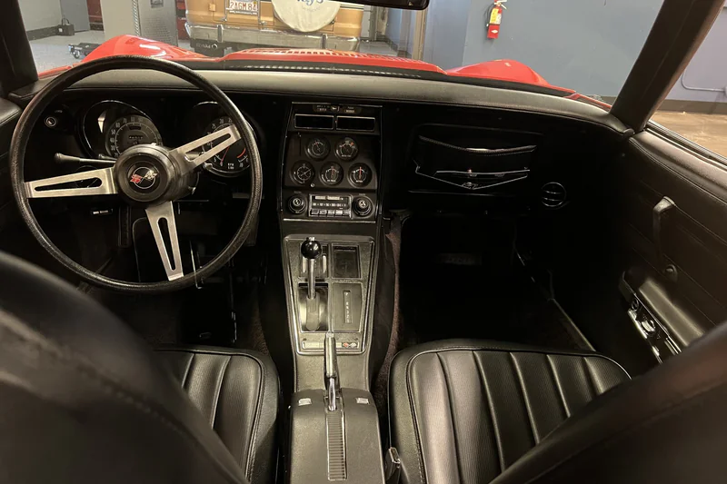 1974 Chevrolet Corvette Base 10