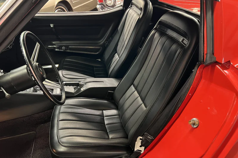 1974 Chevrolet Corvette Base 14
