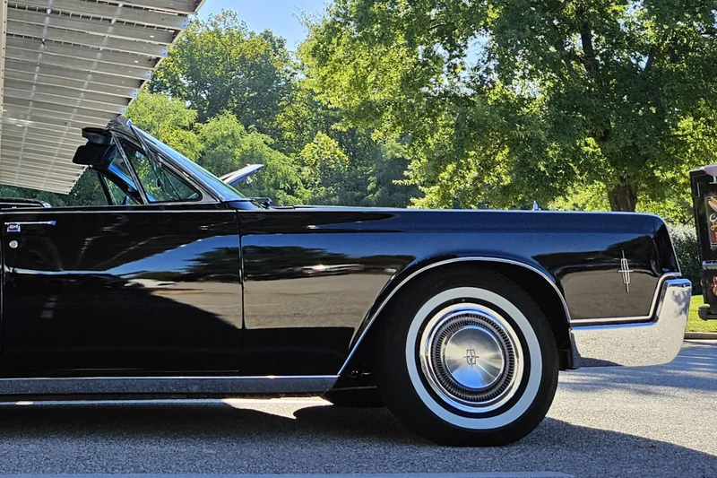 1966 Lincoln Continental