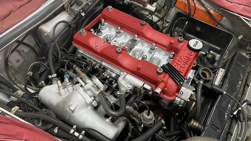 1987 Alfa Romeo Spider 5