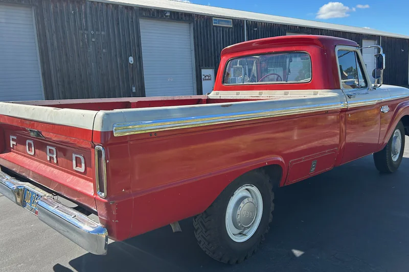 1966 Ford F-250