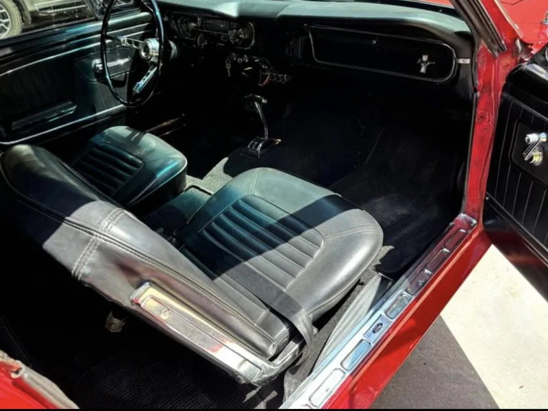 1965 Ford Mustang Base 4