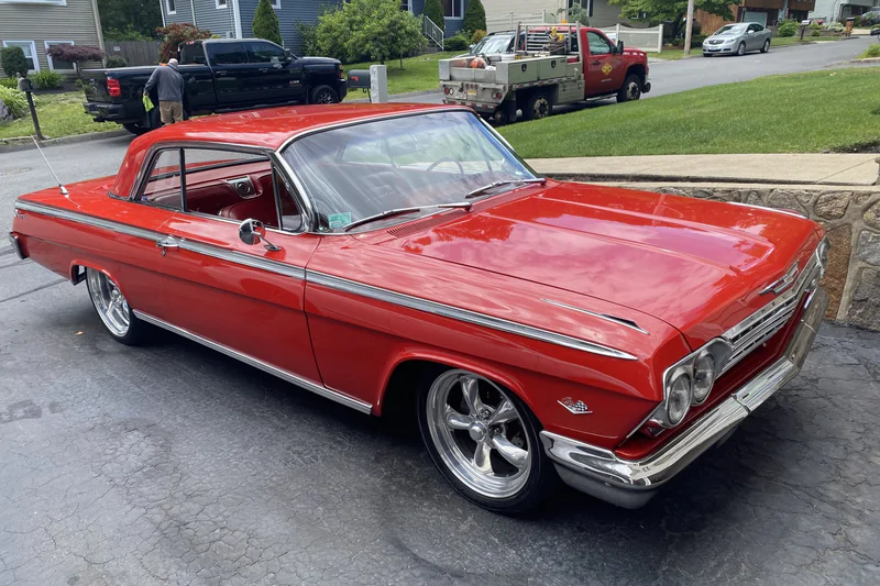 1962 Chevrolet Impala SS 2