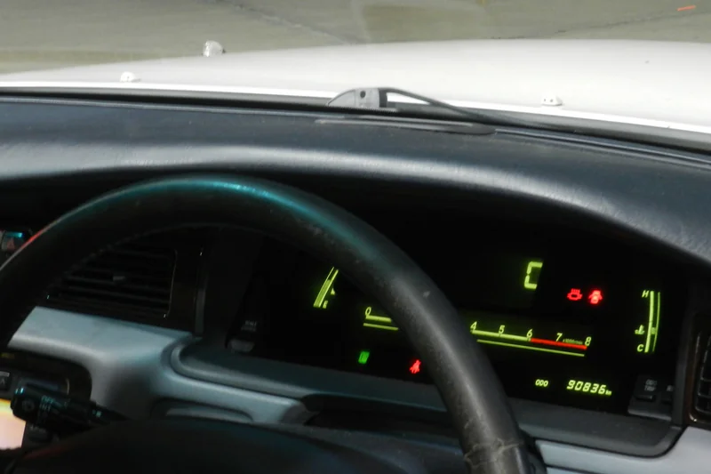 1995 Toyota Crown Majesta UZS157 4