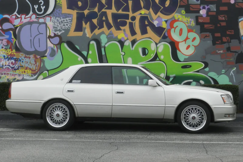1995 Toyota Crown Majesta UZS157 7